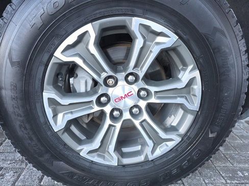 Used 2019 GMC Sierra 1500 4x4 Double Cab image 8