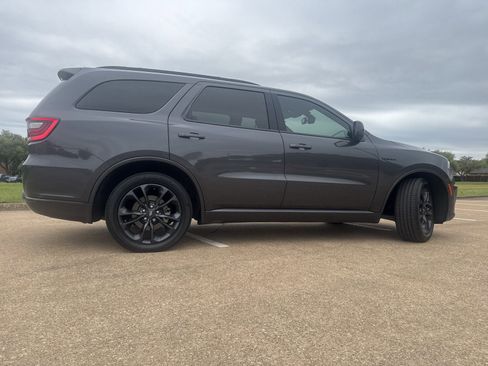 Used 2023 Dodge Durango R/T w/ Blacktop Package image 3