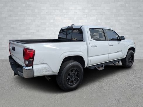 Used 2019 Toyota Tacoma SR5 image 5
