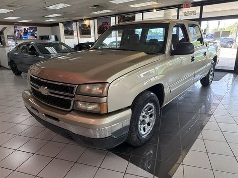 Used 2006 Chevrolet Silverado 1500 LS RWD image 1