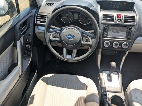 Used 2018 Subaru Forester 2.5i w/ Alloy Wheel Package AWD/4WD image 16