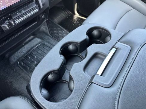 New 2026 RAM 3500 Tradesman AWD/4WD image 20