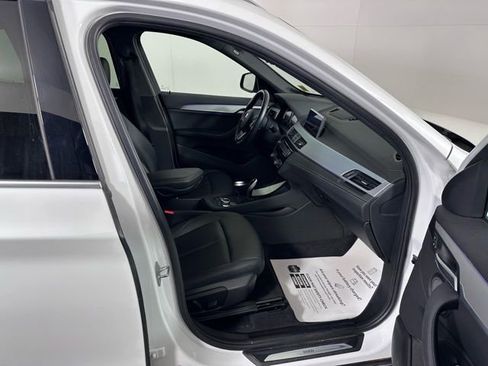 Used 2022 BMW X1 xDrive28i w/ Convenience Package image 10