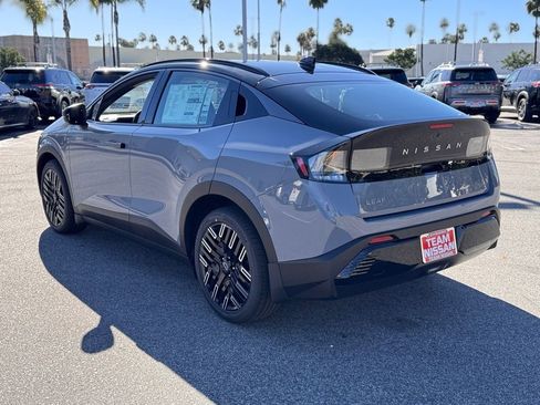 New 2026 Nissan Leaf Platinum+ image 5