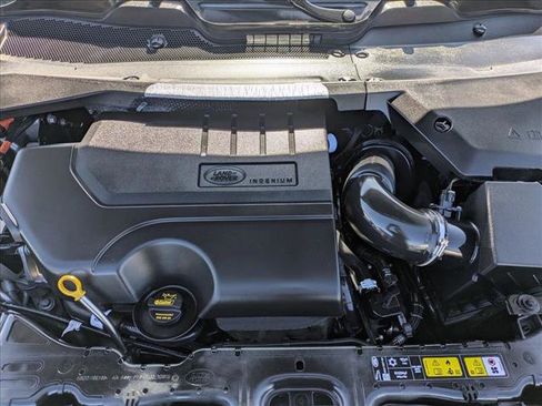 Used 2024 Land Rover Range Rover Evoque Dynamic SE image 24