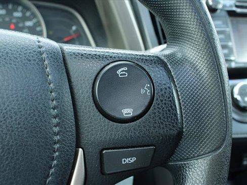 Used 2015 Toyota RAV4 XLE AWD/4WD image 25