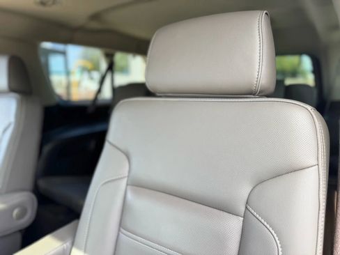 Used 2019 GMC Yukon XL Denali w/ Denali Ultimate Package image 30