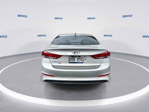 Used 2017 Hyundai Elantra SE FWD image 7