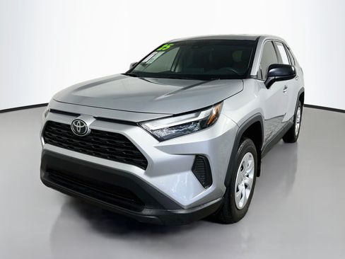 Used 2025 Toyota RAV4 LE FWD image 10