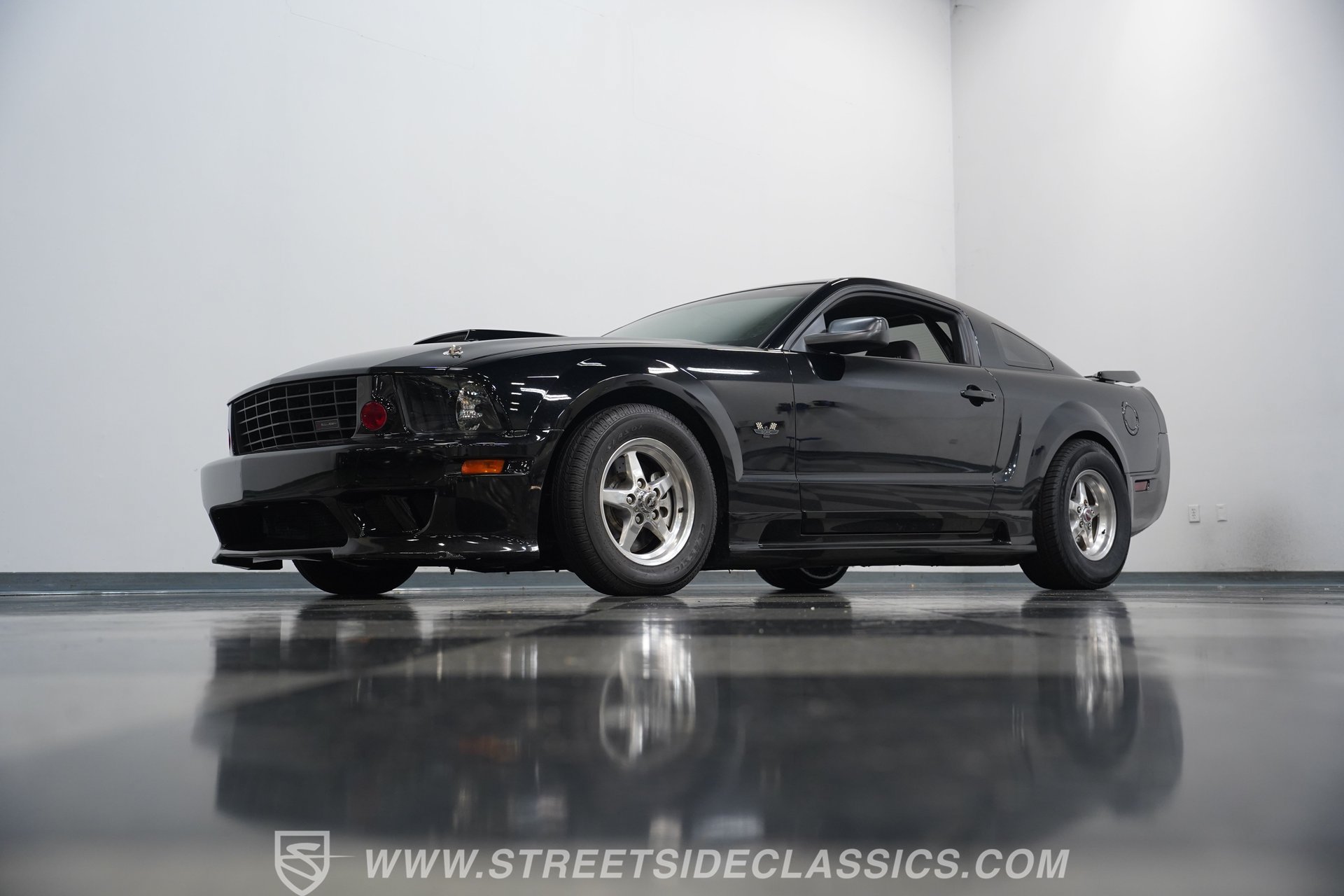 Used 2006 Ford Mustang GT RWD image 20