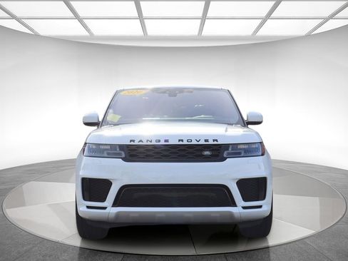 Used 2020 Land Rover Range Rover Sport SE image 2