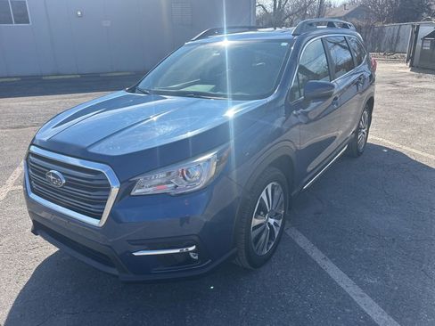 Used 2019 Subaru Ascent Limited image 2