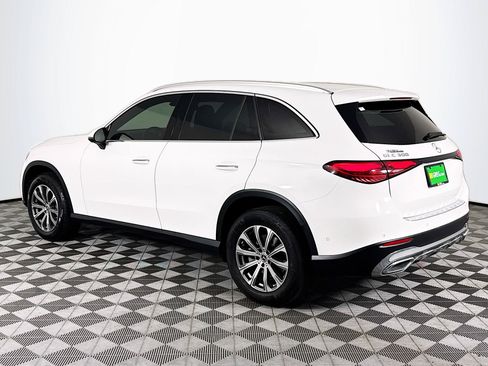 Used 2023 Mercedes-Benz GLC 300 image 6