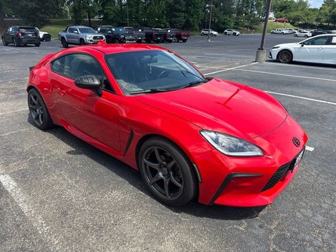 Used 2023 Toyota GR86 Premium w/ ALL Weather Mat Package (TMS) RWD image 1