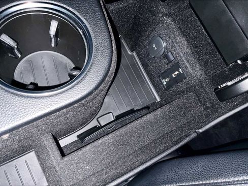 Used 2020 Porsche Panamera image 29