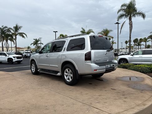 Used 2011 Nissan Armada SV RWD image 7