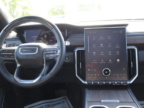 Used 2025 GMC Acadia Denali w/ Super Cruise Package AWD/4WD image 24