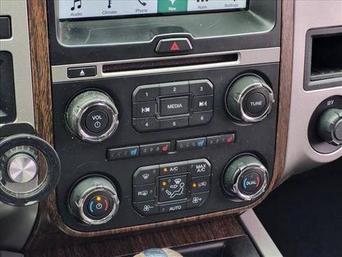 Used 2016 Ford Expedition EL King Ranch RWD image 12