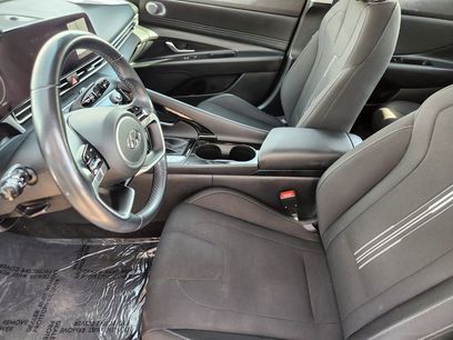 Used 2023 Hyundai Elantra SEL w/ Convenience Package