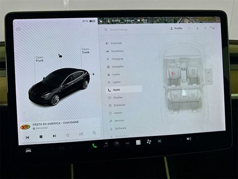 Used 2018 Tesla Model 3 Long Range image 21