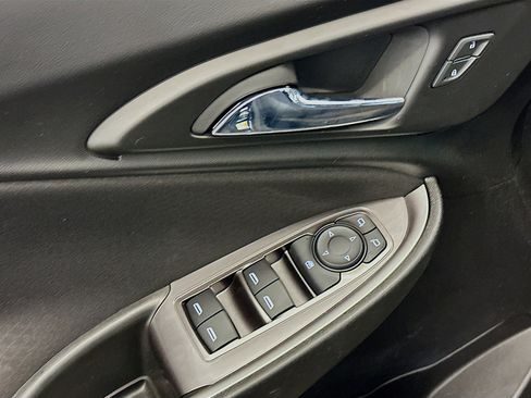 Used 2021 Chevrolet Malibu RS image 15