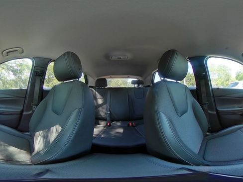 Used 2025 Buick Encore GX Preferred image 38