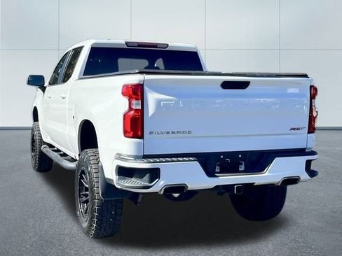 Used 2020 Chevrolet Silverado 1500 RST image 12