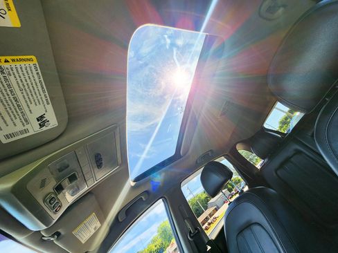 Used 2014 Chevrolet Captiva Sport LT w/ Convenience Package image 34