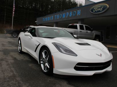 Used 2019 Chevrolet Corvette Stingray Coupe w/ 1LT