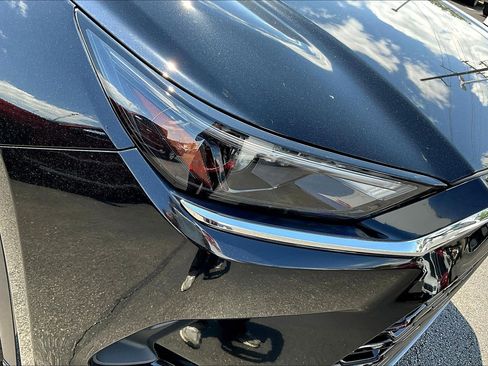 Used 2024 Toyota Grand Highlander AWD image 33