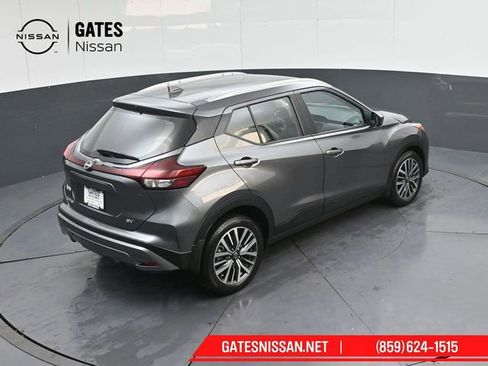 Used 2024 Nissan Kicks SV image 38