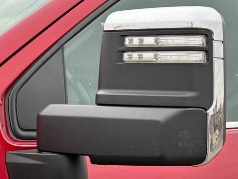 Used 2024 Chevrolet Silverado 2500 LTZ w/ LTZ Premium Package image 52