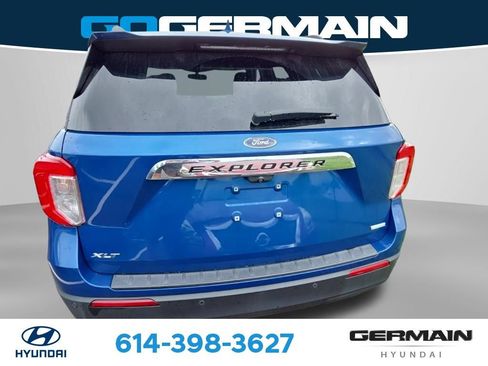 Used 2020 Ford Explorer XLT w/ Comfort Package RWD image 7