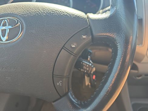 Used 2010 Toyota Tacoma PreRunner RWD image 19