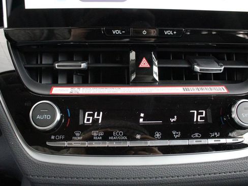 New 2026 Toyota Corolla Cross XLE AWD/4WD image 33