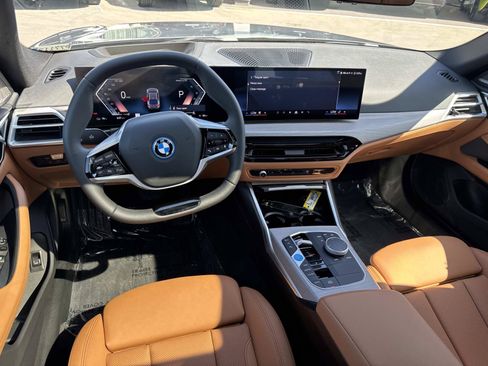 Certified 2025 BMW i4 eDrive40 RWD image 7