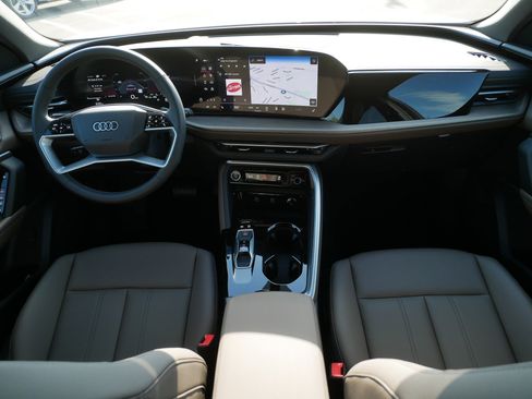 New 2025 Audi Q5 Premium image 9