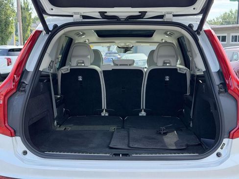 Used 2023 Volvo XC90 B6 Plus AWD/4WD image 14