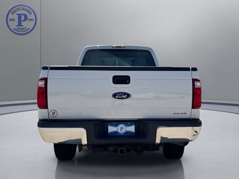 Used 2016 Ford F250 XL w/ Power Equipment Group AWD/4WD image 6
