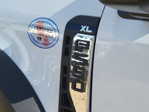 New 2026 Ford F550 4x4 Crew Cab Super Duty image 11