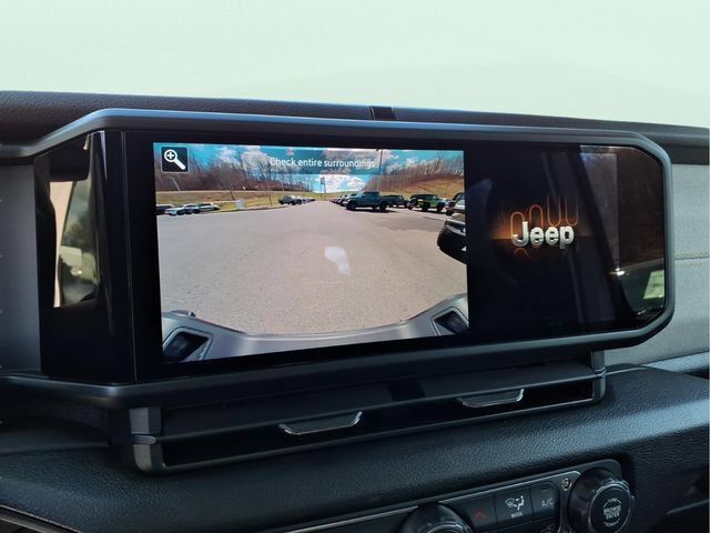 New 2026 Jeep Gladiator Sport AWD/4WD image 25