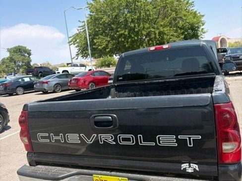 Used 2003 Chevrolet Silverado 1500 2WD Regular Cab w/ Exterior Appearance Pkg image 11