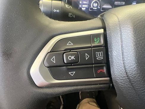 Used 2023 Jeep Compass High Altitude AWD/4WD image 59