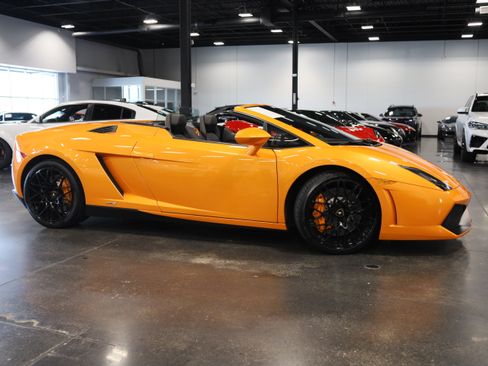 Used 2012 Lamborghini Gallardo LP 550-2 RWD image 9