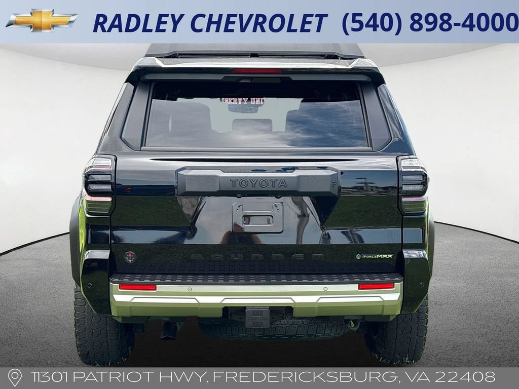 Used 2025 Toyota 4Runner Trailhunter AWD/4WD image 14