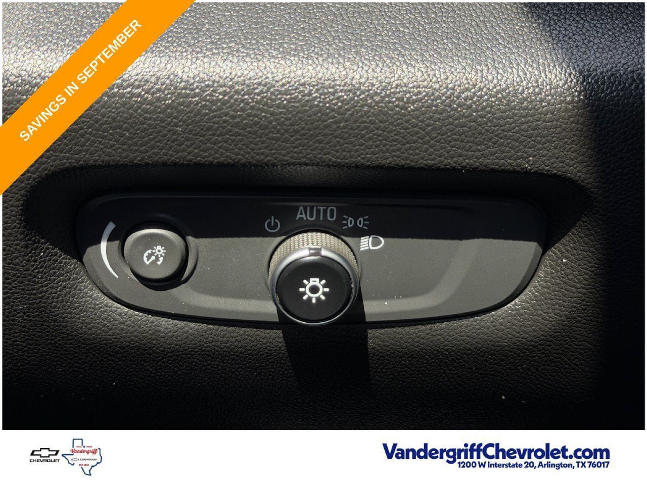 Certified 2023 Chevrolet Traverse LT FWD image 33