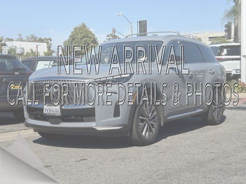 Certified 2026 INFINITI QX60 Luxe w/ Cargo Package FWD image 1
