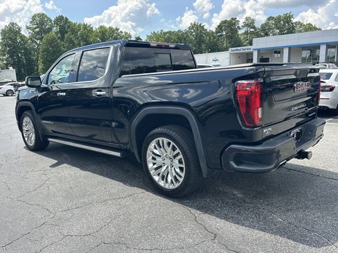 Used 2019 GMC Sierra 1500 Denali w/ Denali Ultimate Package AWD/4WD image 6