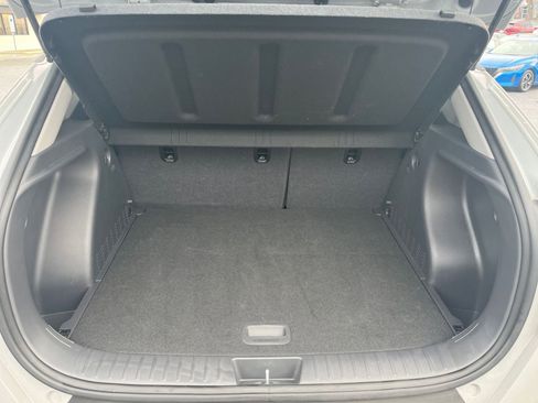 Used 2025 Hyundai Kona SEL image 24