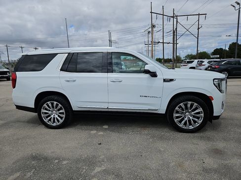 Used 2022 GMC Yukon Denali image 9